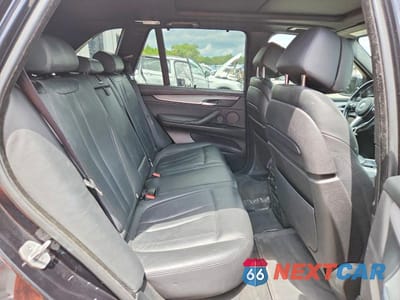 Zdjęcie 11 z 13 samochodu: 2014 BMW X5 XDRIVE50I VIN:5UXKR6C55E0J73043 - miniatura