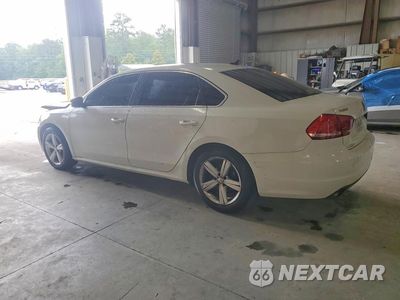 Drugie zdjęcie samochodu z przodu: 2015 VOLKSWAGEN PASSAT S VIN:1VWAT7A34FC092019 - miniatura