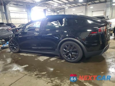 Drugie zdjęcie samochodu z przodu: 2023 TESLA MODEL X VIN:7SAXCDE50PF381428 - miniatura