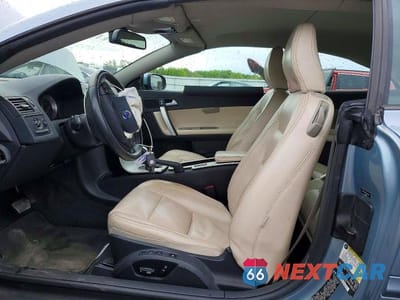 Zdjęcie 7 z 12 samochodu: 2013 VOLVO C70 T5 VIN:YV1672MC7DJ141955 - miniatura