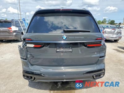 Zdjęcie 6 z 13 samochodu: 2026 BMW X7 XDRIVE40I VIN:5UX23EM06T9374702 - miniatura