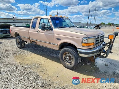 Czwarte zdjęcie samochodu z boku: 1997 FORD F250 VIN:1FTHX26HXVEB13844 - miniatura