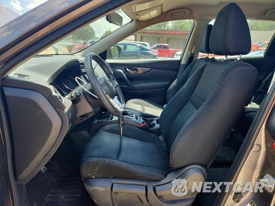 Zdjęcie 7 z 13 samochodu: 2018 NISSAN ROGUE S VIN:KNMAT2MV3JP588448 - miniatura