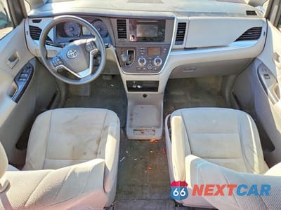 Zdjęcie 8 z 13 samochodu: 2015 TOYOTA SIENNA L 7-PASSENGER VIN:5TDZK3DC1FS659038 - miniatura