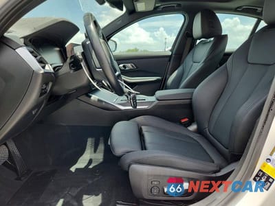 Zdjęcie 7 z 13 samochodu: 2021 BMW 330XI VIN:3MW5R7J09M8B73401 - miniatura