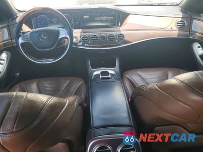 Zdjęcie 8 z 12 samochodu: 2015 MERCEDES-BENZ S 550 VIN:WDDUG8CB6FA138921 - miniatura