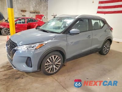 2021 NISSAN KICKS SV 3N1CP5CV0ML524077 - główne zdjęcie licytacji z USA - miniatura