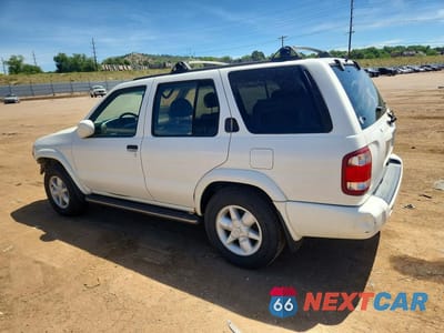 Drugie zdjęcie samochodu z przodu: 2001 NISSAN PATHFINDER S VIN:JN8DR09Y91W594025 - miniatura