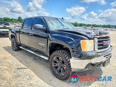 Czwarte zdjęcie samochodu z boku: 2011 GMC SIERRA K1500 SLE VIN:3GTP2VE30BG127693 - miniatura
