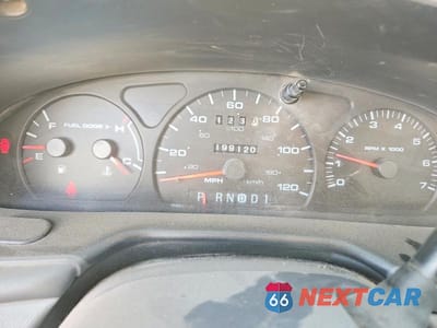 Zdjęcie 9 z 12 samochodu: 2003 FORD TAURUS SES VIN:1FAFP55U43G248655 - miniatura