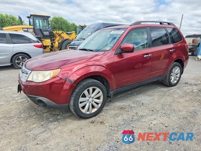 2011 SUBARU FORESTER 2.5X PREMIUM JF2SHADC2BH730817 - główne zdjęcie licytacji z USA - miniatura