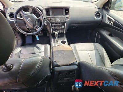 Zdjęcie 8 z 13 samochodu: 2019 NISSAN PATHFINDER SV VIN:5N1DR2MN8KC627566 - miniatura