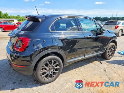Trzecie zdjęcie samochodu z tyłu: 2019 FIAT 500X TREKKING VIN:ZFBNFYB19KP796981 - miniatura