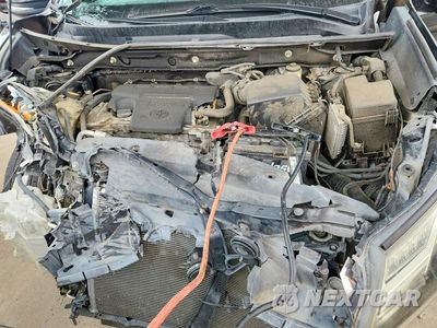 Zdjęcie 11 z 12 samochodu: 2015 TOYOTA RAV4 XLE VIN:2T3WFREV2FW136717 - miniatura