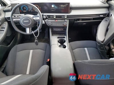 Zdjęcie 8 z 12 samochodu: 2025 HYUNDAI SONATA HYBRID SEL VIN:KMHL34JJ3SA110231 - miniatura