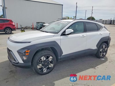 2024 HYUNDAI KONA SEL KM8HBCAB6RU181864 - główne zdjęcie licytacji z USA - miniatura