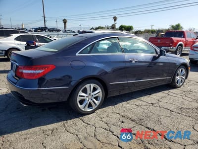 Trzecie zdjęcie samochodu z tyłu: 2011 MERCEDES-BENZ E 350 VIN:WDDKJ5GB1BF093708 - miniatura