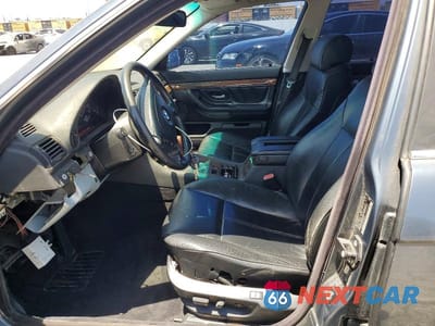 Zdjęcie 7 z 12 samochodu: 2000 BMW 740 IL VIN:WBAGH8349YDP13176 - miniatura