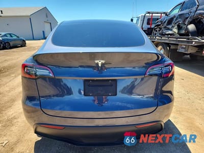 Zdjęcie 6 z 13 samochodu: 2021 TESLA MODEL Y VIN:5YJYGDEE3MF160567 - miniatura