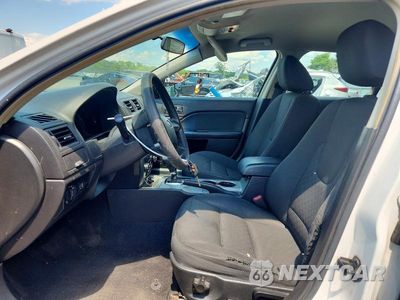Zdjęcie 7 z 12 samochodu: 2010 FORD FUSION SE VIN:3FAHP0HA7AR381638 - miniatura