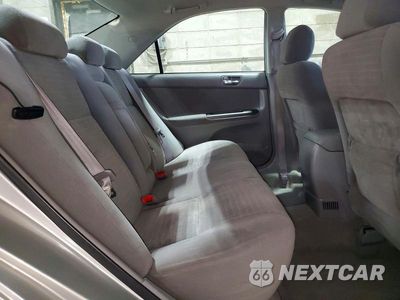 Zdjęcie 10 z 12 samochodu: 2005 TOYOTA CAMRY LE VIN:4T1BE30K85U527051 - miniatura