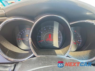 Zdjęcie 9 z 12 samochodu: 2012 KIA OPTIMA EX VIN:5XXGN4A71CG043185 - miniatura