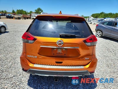 Zdjęcie 6 z 12 samochodu: 2017 NISSAN ROGUE SV VIN:JN8AT2MT2HW147879 - miniatura