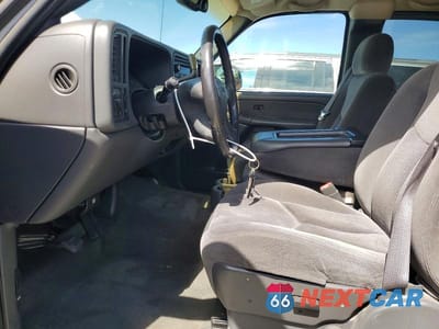 Zdjęcie 7 z 13 samochodu: 2003 GMC NEW SIERRA C1500 VIN:2GTEC19V631305996 - miniatura