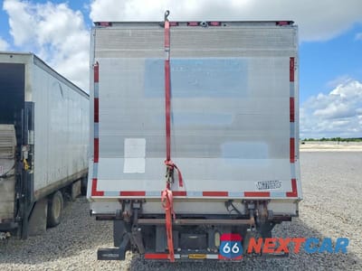 Zdjęcie 10 z 14 samochodu: 2010 ISUZU NQR BOX TRUCK VIN:JALE5W162A7901827 - miniatura