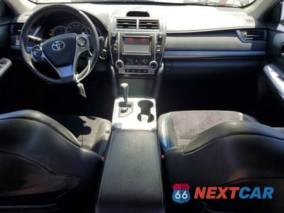 Zdjęcie 8 z 13 samochodu: 2012 TOYOTA CAMRY SE VIN:4T1BF1FK5CU077025 - miniatura