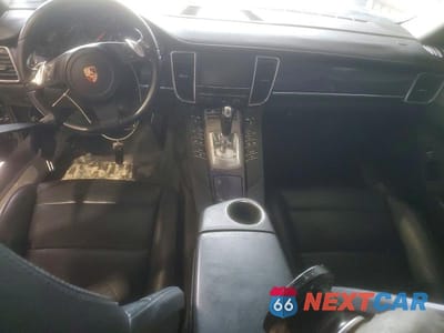 Zdjęcie 8 z 13 samochodu: 2011 PORSCHE PANAMERA 2 VIN:WP0AA2A71BL011244 - miniatura