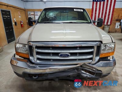 Piąte zdjęcie samochodu w środku: 1999 FORD F350 SRW SUPER DUTY VIN:1FTSX31F5XEB83904 - miniatura