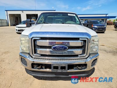 Piąte zdjęcie samochodu w środku: 2012 FORD F250 SUPER DUTY VIN:1FT7X2BT0CEC55834 - miniatura