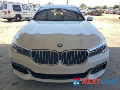 Piąte zdjęcie samochodu w środku: 2016 BMW 740 I VIN:WBA7E2C51GG547344 - miniatura