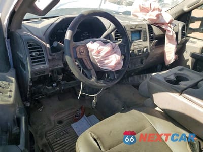Zdjęcie 8 z 12 samochodu: 2022 FORD F550 SUPER DUTY VIN:1FD0X5HT2NEG17929 - miniatura