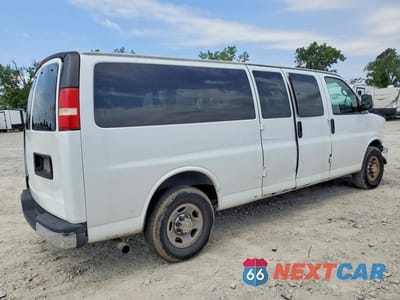 Trzecie zdjęcie samochodu z tyłu: 2013 CHEVROLET EXPRESS G3500 LT VIN:1GAZG1FG1D1182037 - miniatura