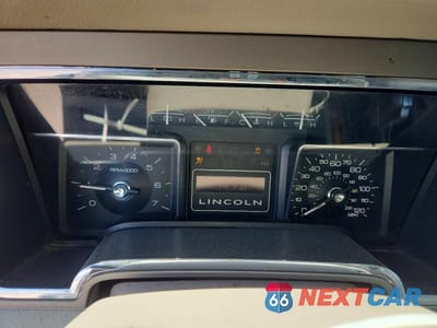 Zdjęcie 9 z 13 samochodu: 2013 LINCOLN NAVIGATOR VIN:5LMJJ2H51DEL06901 - miniatura