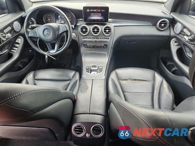 Zdjęcie 8 z 14 samochodu: 2018 MERCEDES-BENZ GLC COUPE 300 4MATIC VIN:WDC0J4KB6JF379632 - miniatura