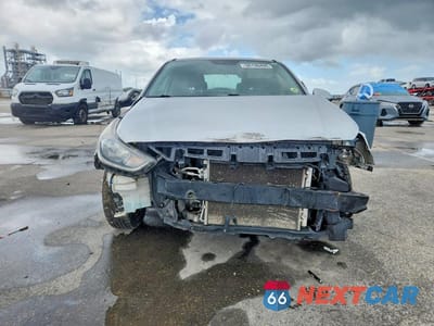 Piąte zdjęcie samochodu w środku: 2019 HYUNDAI ACCENT SE VIN:3KPC24A34KE047713 - miniatura