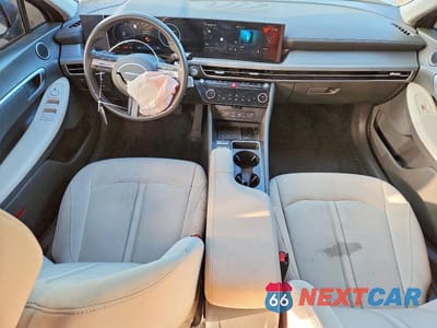 Zdjęcie 8 z 12 samochodu: 2024 HYUNDAI SONATA SEL VIN:KMHL14JA5RA427329 - miniatura