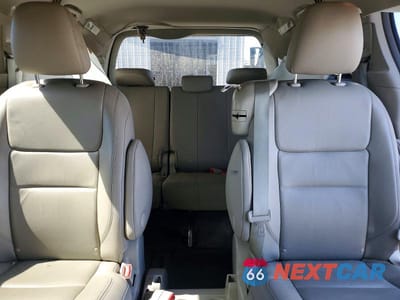Zdjęcie 10 z 13 samochodu: 2016 TOYOTA SIENNA XLE 8-PASSENGER VIN:5TDYK3DC1GS749397 - miniatura