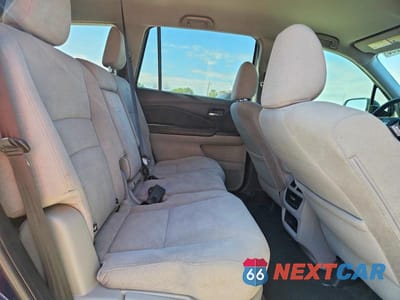 Zdjęcie 11 z 13 samochodu: 2020 HONDA PILOT EX VIN:5FNYF6H39LB043549 - miniatura