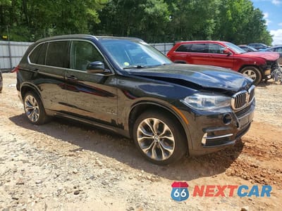 Czwarte zdjęcie samochodu z boku: 2016 BMW X5 XDRIVE35I VIN:5UXKR0C53G0S85193 - miniatura