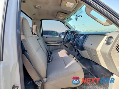 Zdjęcie 10 z 12 samochodu: 2010 FORD F250 SUPER DUTY VIN:1FTSF2BRXAEB38244 - miniatura