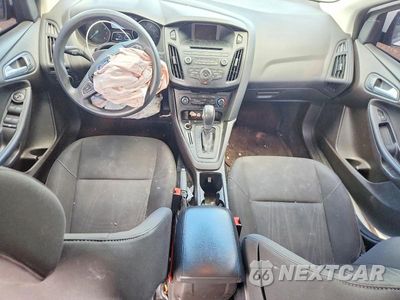 Zdjęcie 8 z 12 samochodu: 2017 FORD FOCUS SE VIN:1FADP3F23HL270119 - miniatura