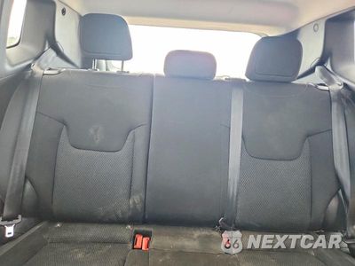 Zdjęcie 10 z 13 samochodu: 2020 JEEP RENEGADE LATITUDE VIN:ZACNJABB8LPL48891 - miniatura