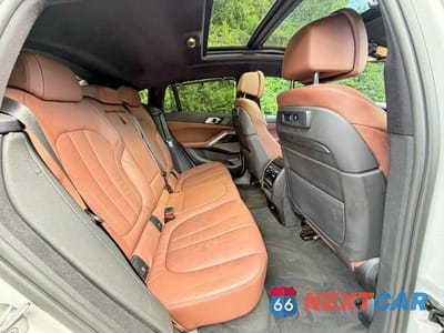 Zdjęcie 6 z 14 samochodu: 2020 BMW X6 XDRIVE40I VIN:5UXCY6C0XL9D21128 - miniatura