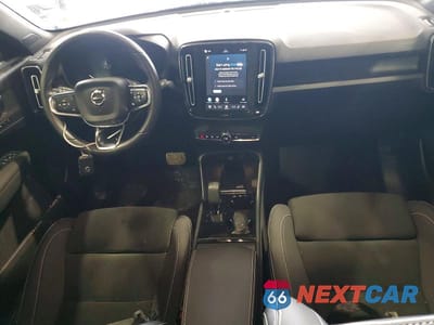 Zdjęcie 8 z 13 samochodu: 2023 VOLVO C40 RECHARGE PLUS VIN:YV4ED3GL0P2065678 - miniatura