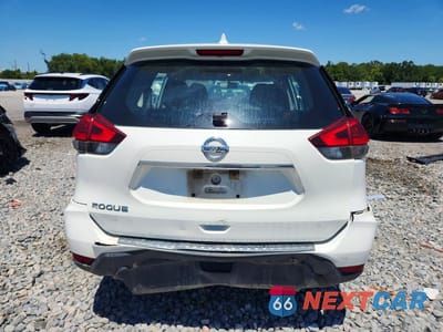 Zdjęcie 6 z 14 samochodu: 2018 NISSAN ROGUE S VIN:KNMAT2MT0JP622957 - miniatura