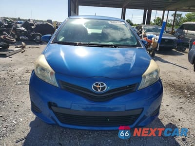 Piąte zdjęcie samochodu w środku: 2012 TOYOTA YARIS 3-DOOR L VIN:JTDJTUD32CD521029 - miniatura